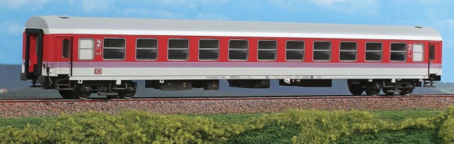 Passenger car 2nd class type Bomz 236 in IC livery<br /><a href='images/pictures/ACME/291077_c.jpg' target='_blank'>Full size image</a>